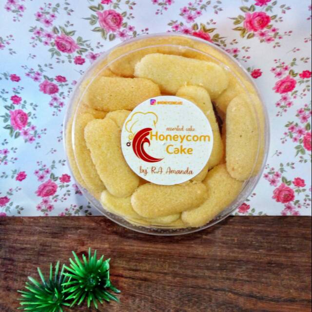 

Kue Lebaran Lidah Kucing