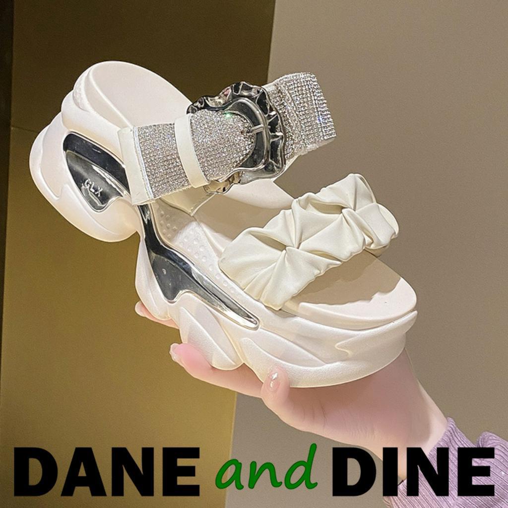 Wedges Import Premium 8cm Ori DnD - W8065