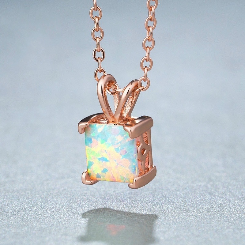 Kalung Rantai Sterling   Liontin Batu Opal Elegan Untuk Wanita