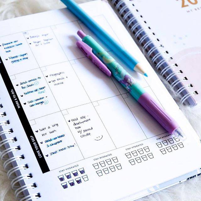 Planner buku harian bulanan moms 2019 catatan notes hard book