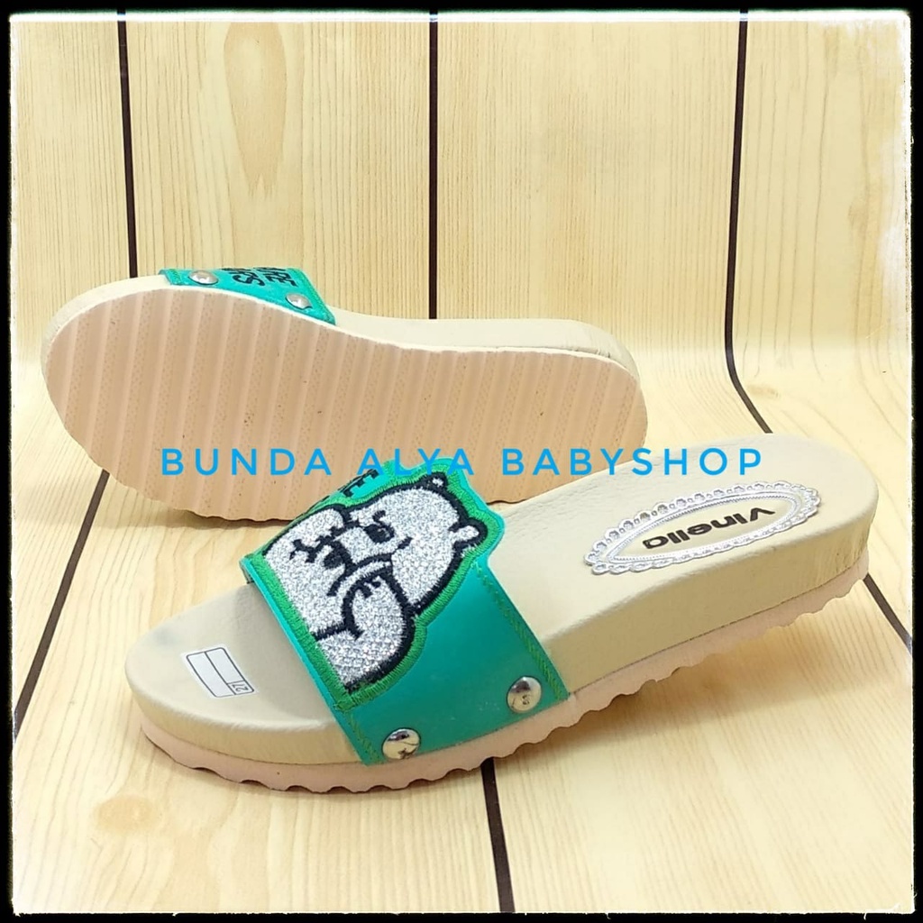 Sandal Anak Perempuan Slop Usia 4 5 6 7 Tahun BEAR HIJAU SIze 26-35 - Sendal Anak Cewek FlipFlop Anti Licin