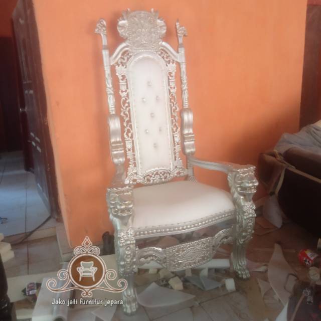 Kursi raja luxzuri silver