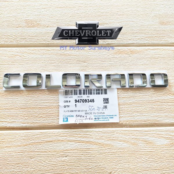 Emblem COLORADO Chevrolet Colorado Murah