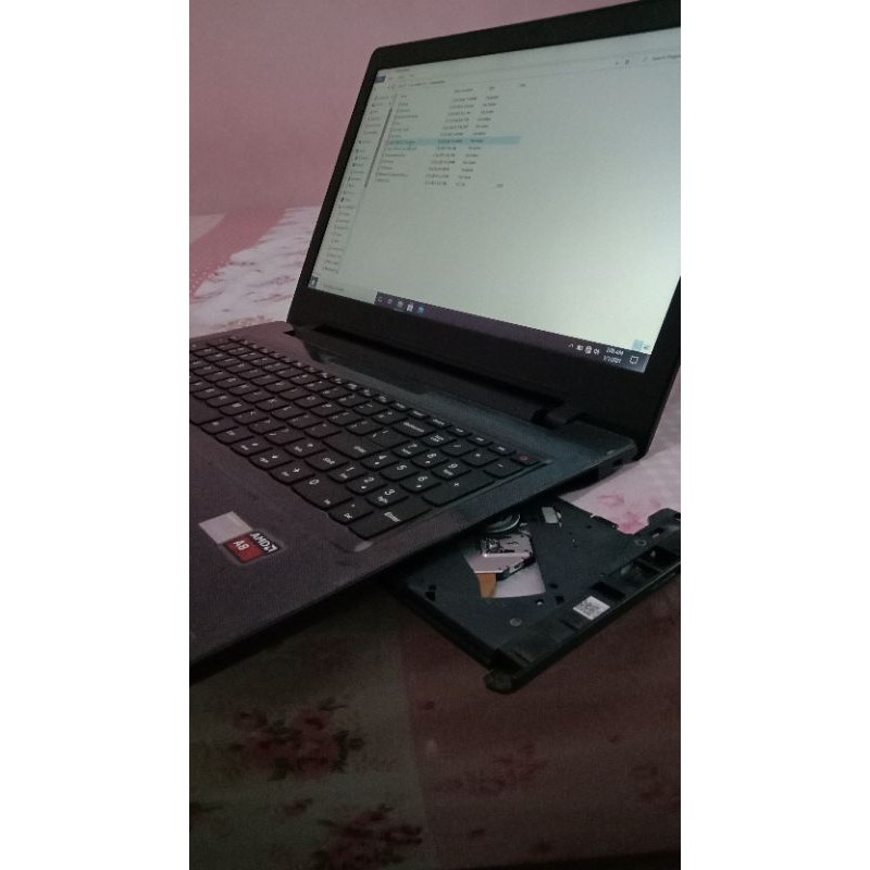 laptop lenovo Ideapad 110 amd a8