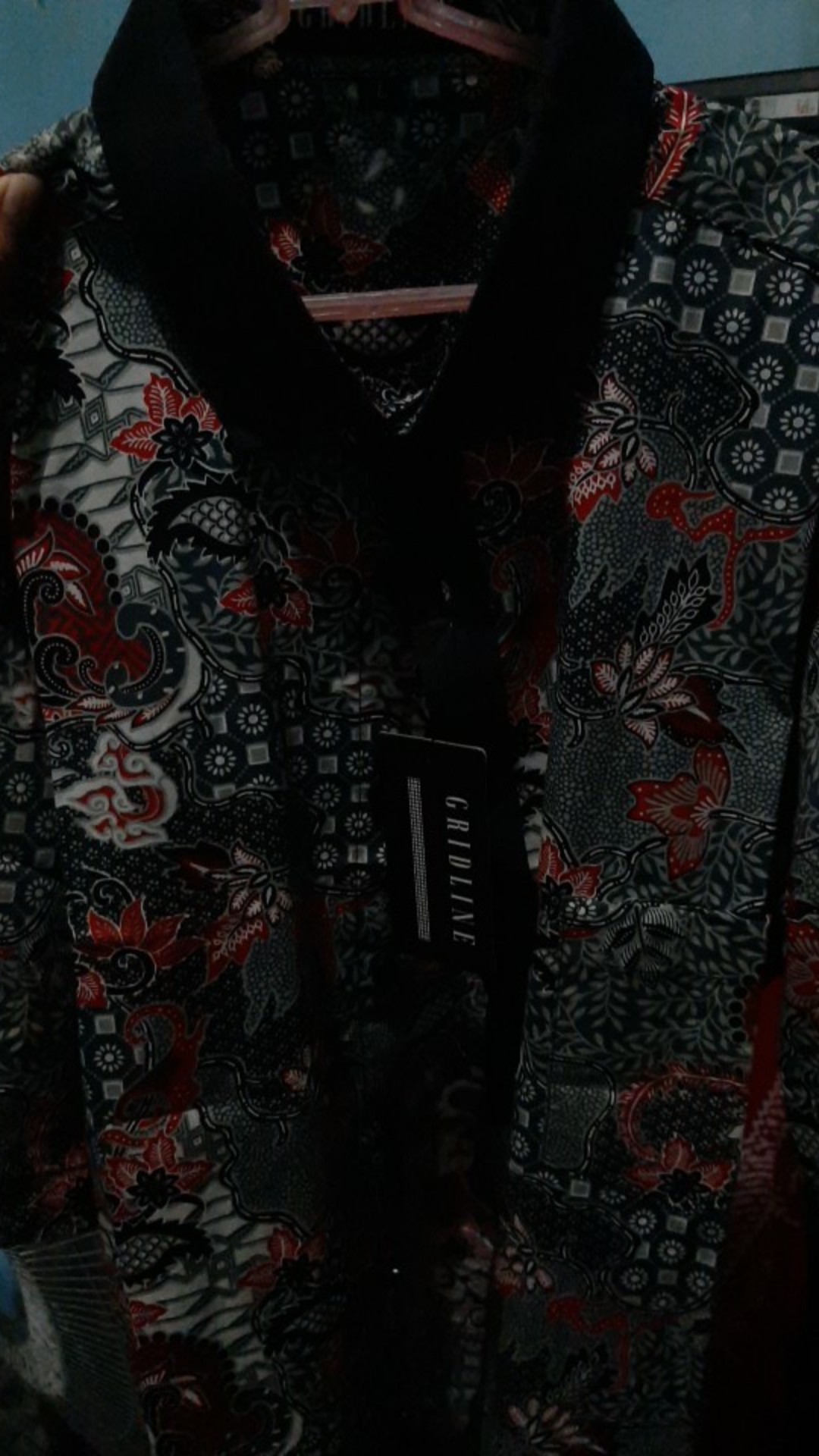[gridline - R025] Kemeja Batik Pria Katun Lengan Pendek Regular Batik Abu Modern