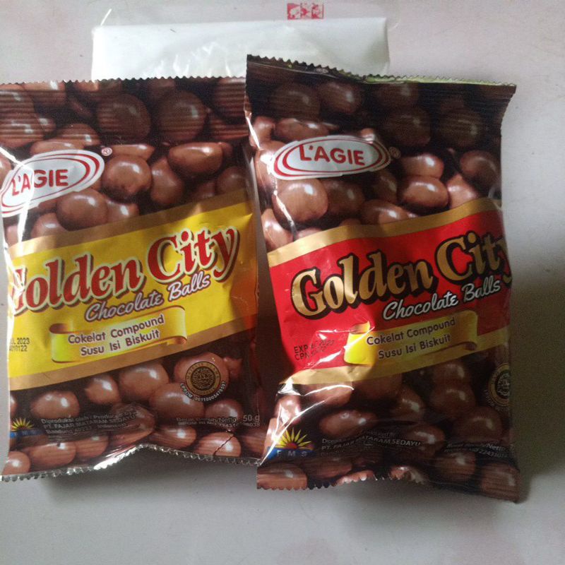 

GOLDEN CITY coklat balls by L'Agie netto 50gr dan 75gr