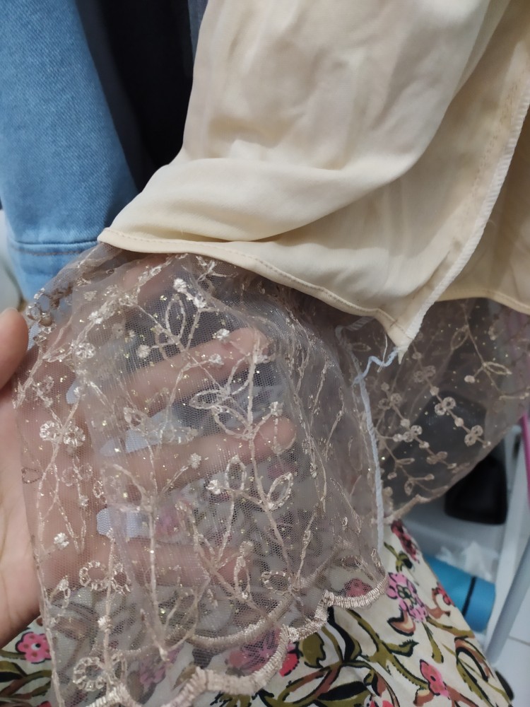 Wou Batik Couple Shofia Estetika Brokat  - Couple Modern Batik Couple Sarimbit Brokat Kebaya - Bs052