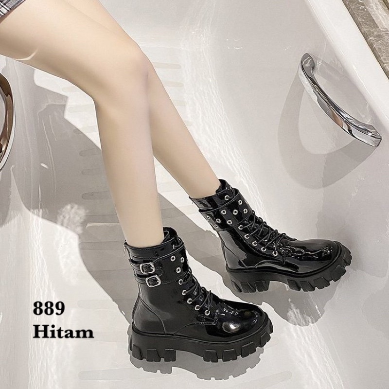 SEPATU BOOTS WANITA  889