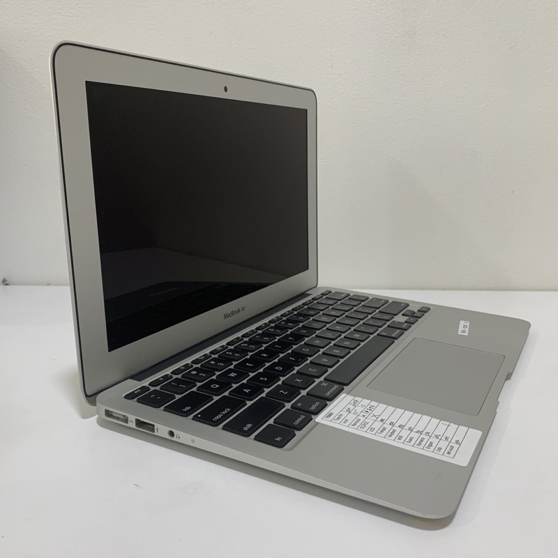 MACBOOK AIR 11” 2014 RAM 4 GB SSD 128gb second