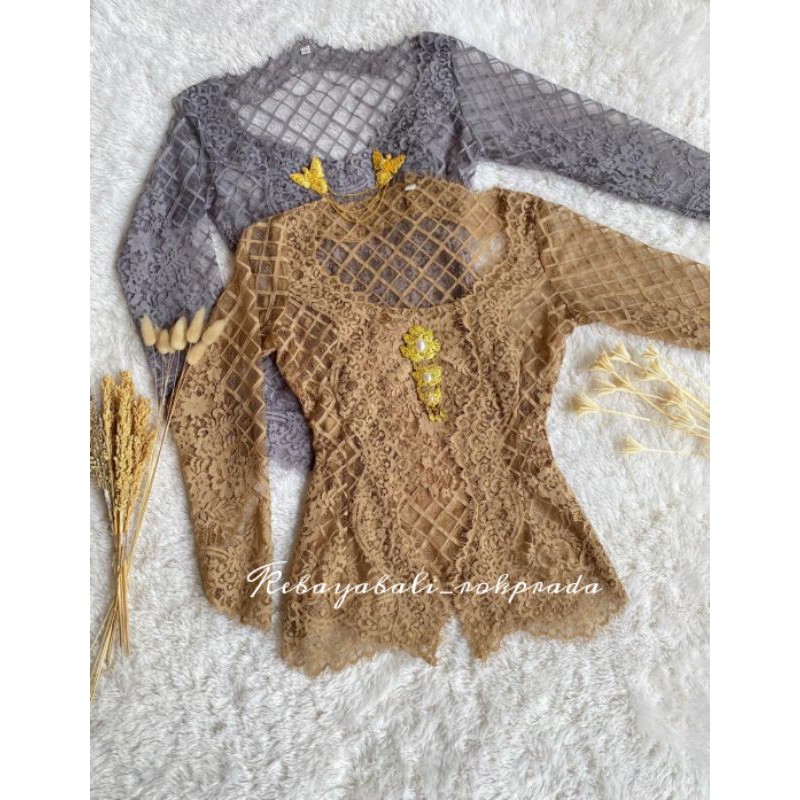 KEBAYA BALI KEBAYA TEPI DEPAN SEMI ITALY NORVINA ATASAN KEBAYA SAJA