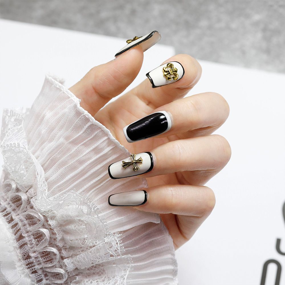 MXBEAUTY 50pcs Punk Nail Charms Alloy Metal Nail Art Decorations 3D Nail Art Jewelry Rock Style Gold Silver DIY Crowe Heart Rivets Nail Retro Manicure Accessories/Multicolor