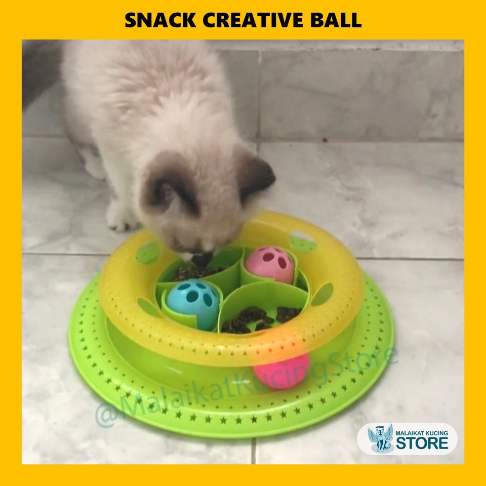 Snack Creative Ball / Mainan Bola Tempat Makan Kucing