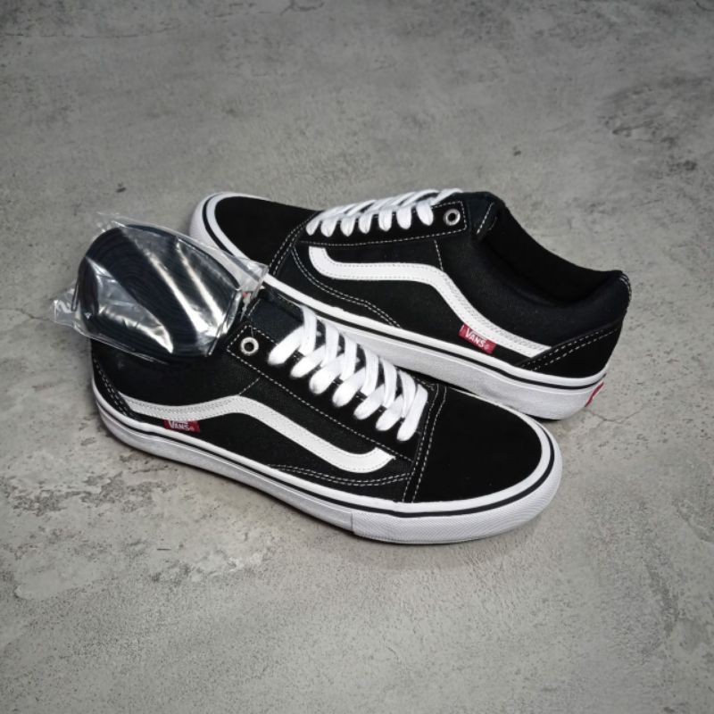 Sepatu vans oldskool black and white Bnib premium-2