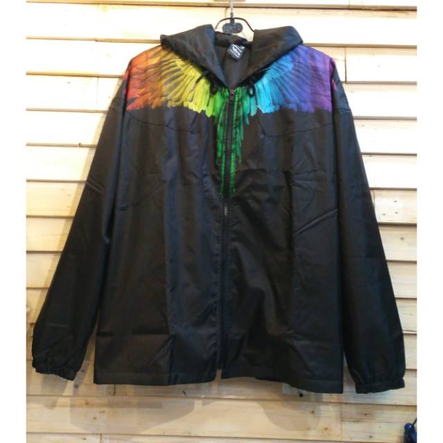 Jaket Hodie Marcelo Burlon Wings dan Rainbow