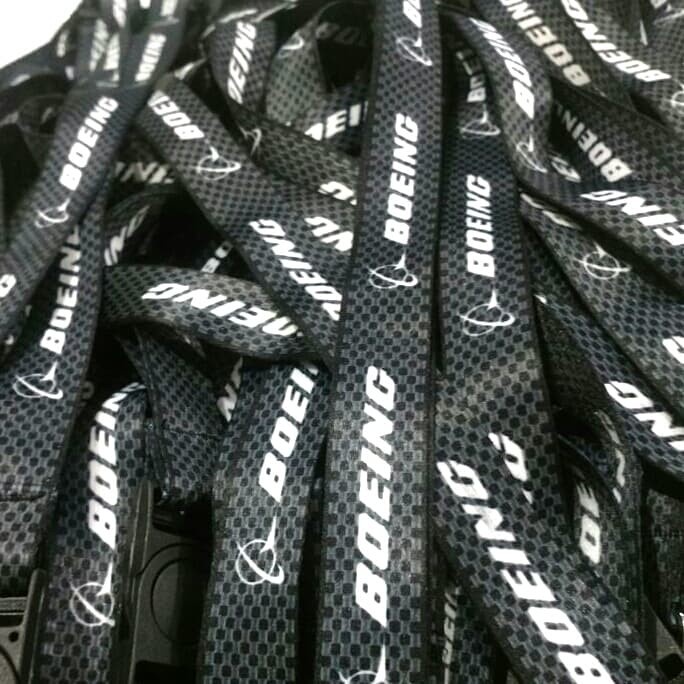 

Kusus Hari Ini Lanyard / Gantungan Tali Id Card Boeing Carbon Premium Berkualitas