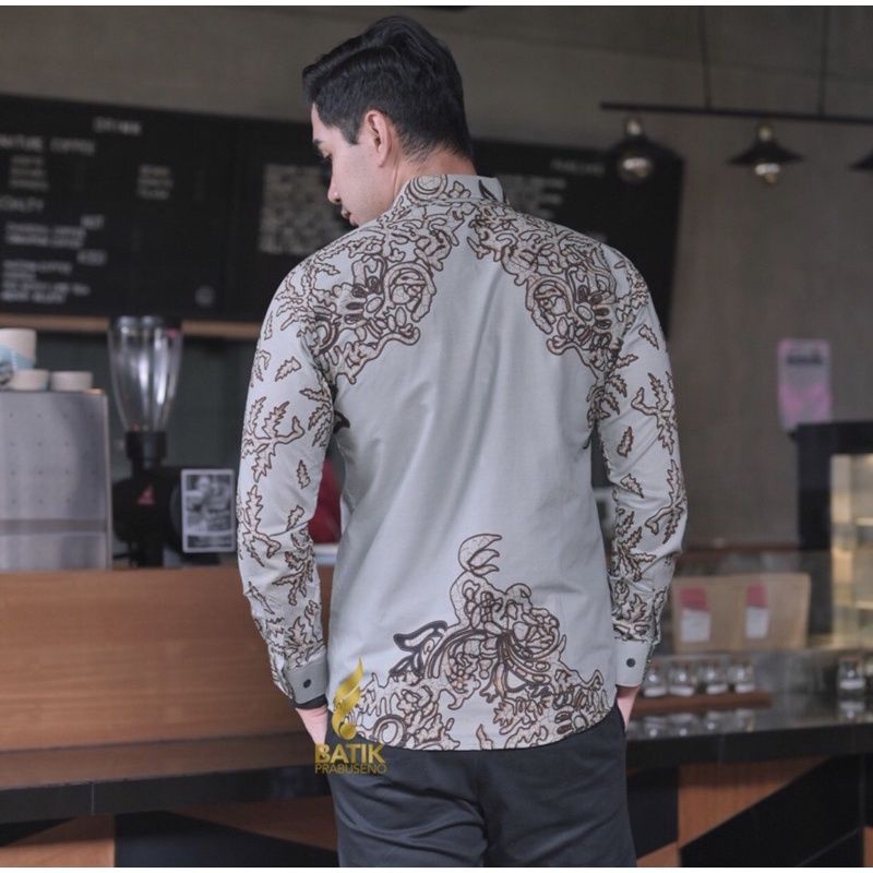 KEMEJA BATIK MODERN KEKINIAN SLIMFIT AKAR LAWU