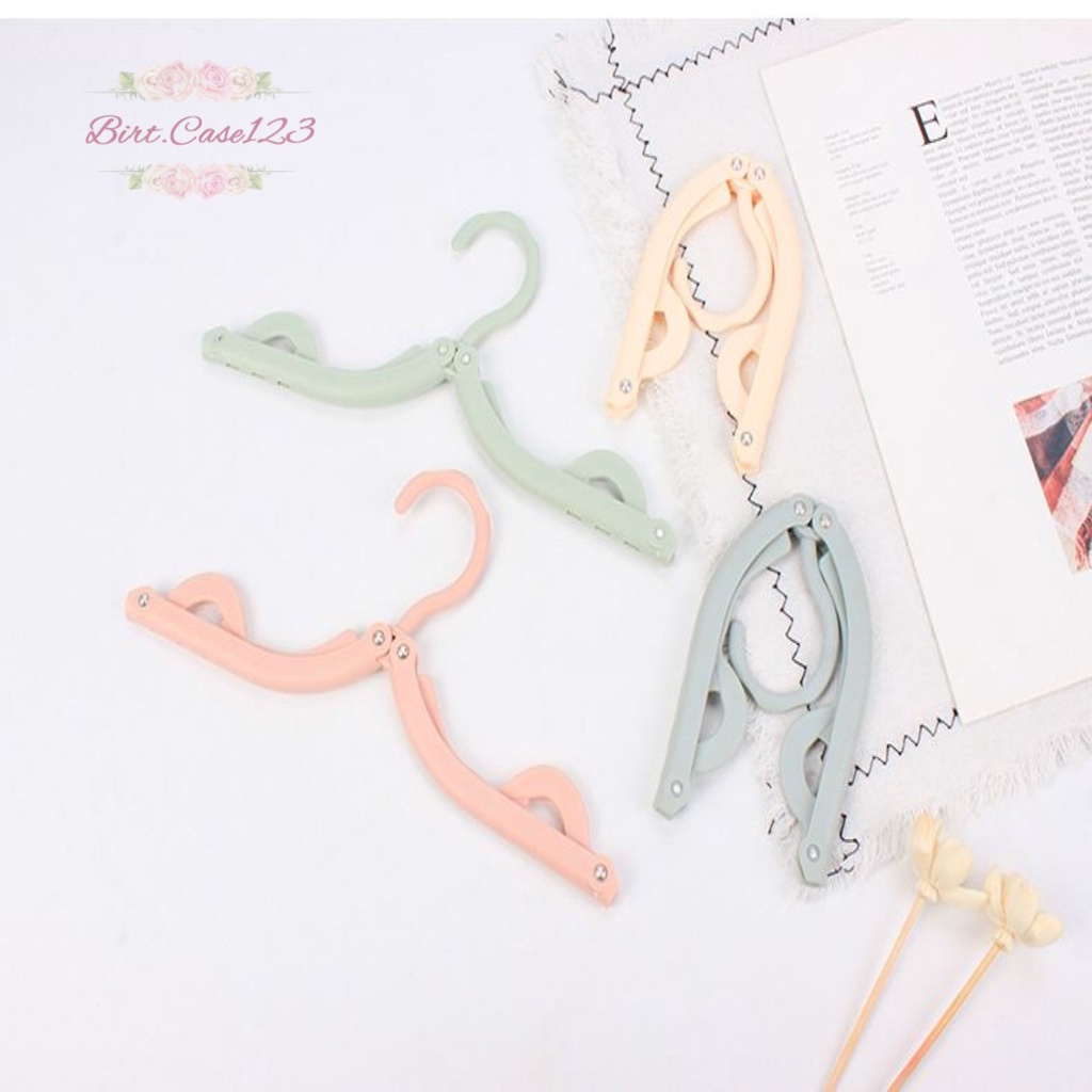 RT72 GANTUNGAN HANGER BAJU LIPAT PORTABLE TRAVEL PLASTIK BC6209