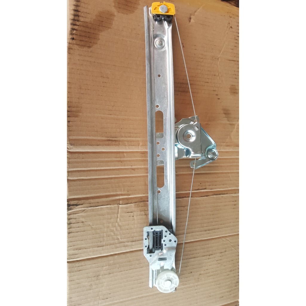 regulator belakang kiri e46