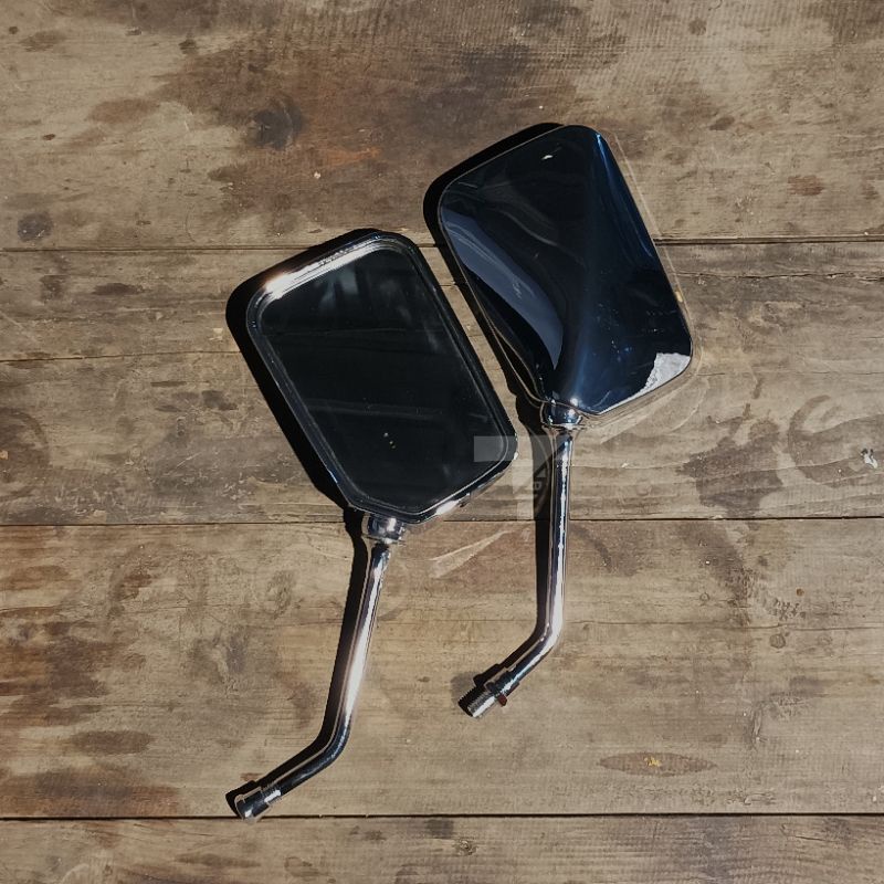 Spion Kotak Classic Model CB400