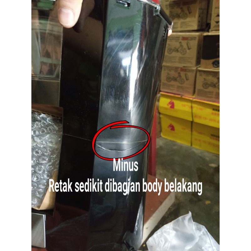 [Minus retak] Mesin Kopi Coffee Maker Machine Ferratti Ferro FCM643DST