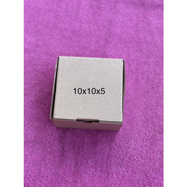 

Kardus Packing Box Diecut 10x10x5