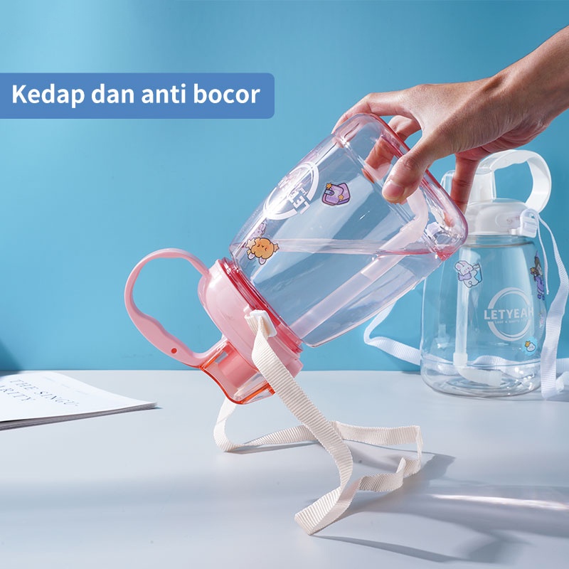 Letyeah &amp; Anantagt Botol minum anak dengan sedotan tali kapasitas besar transparan 1300ml free stiker