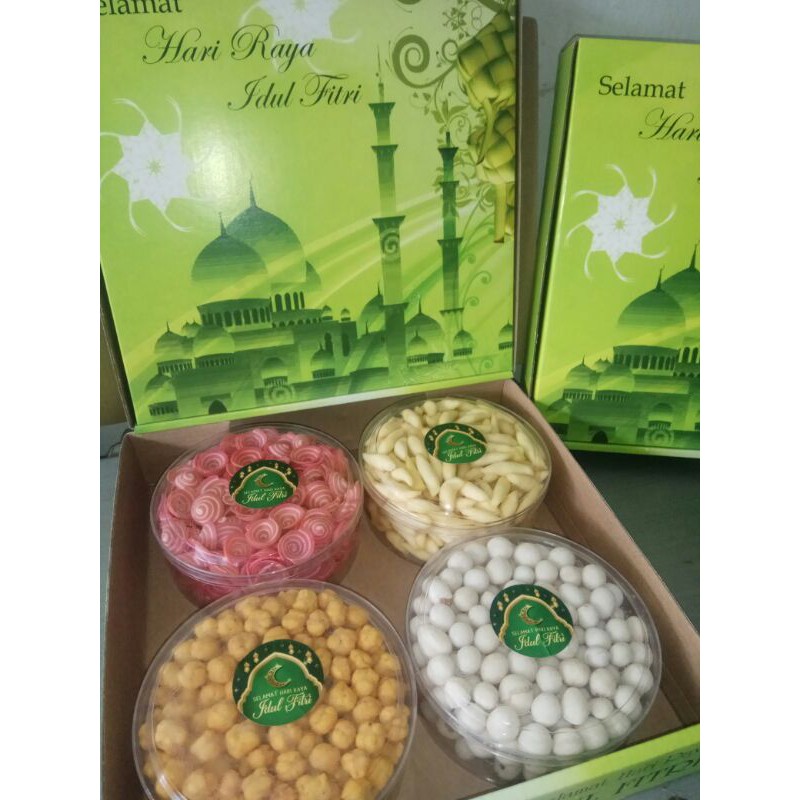

Parcel Lebaran Snack Idul Fitri Parsel Hampers isi 4 toples