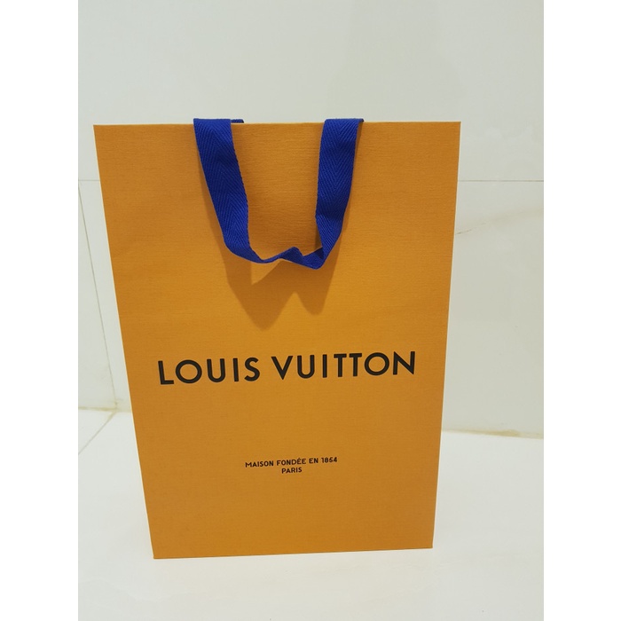 

(TERLARIS) Paperbag Louis vuitton