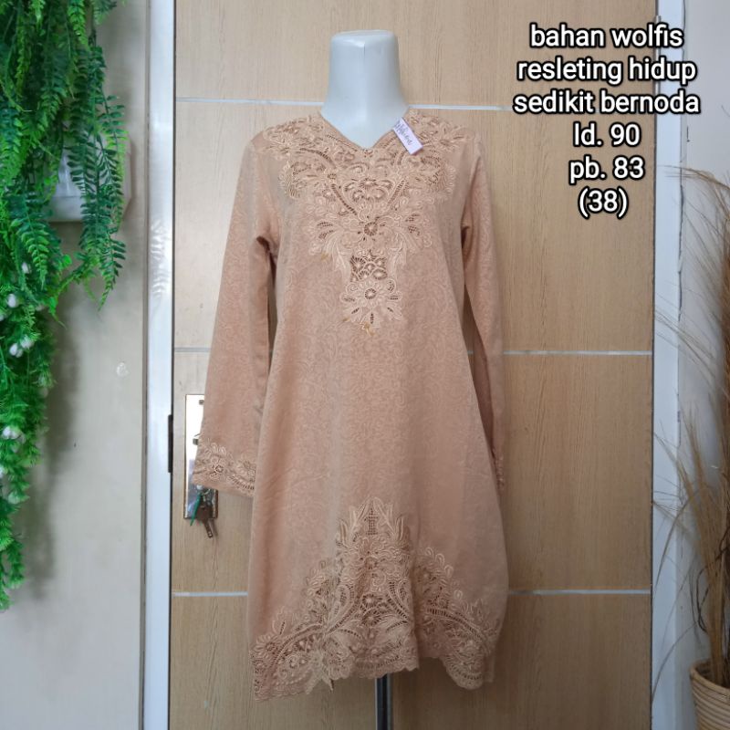 PRELOVED THRIFT KEBAYA WANITA (PART 2) / BRUKAT MODERN MURAH / BROKAT PREMIUM LIKE NEW / BRUKAT KONDANGAN / BRUKAT WISUDA MEWAH-4