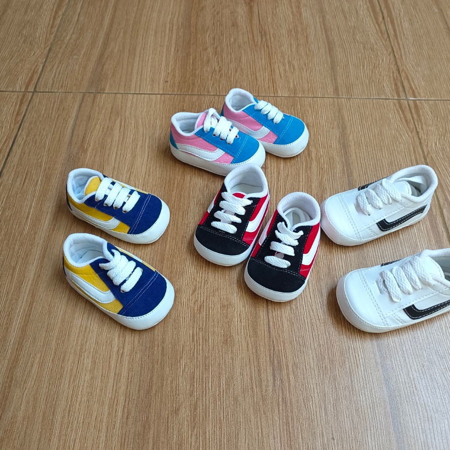 Sepatu Bayi Prewalker Laki Laki Permpuan 0 - 12 Bulan Murah  / Sepatu Anak Baby VNS COMBINASI Terbaru