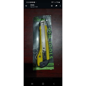 

Pisau cutter besar
