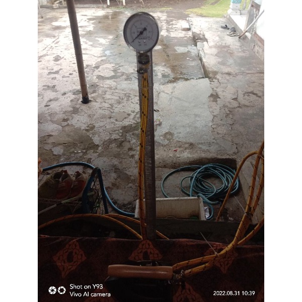 manometer setrika uap