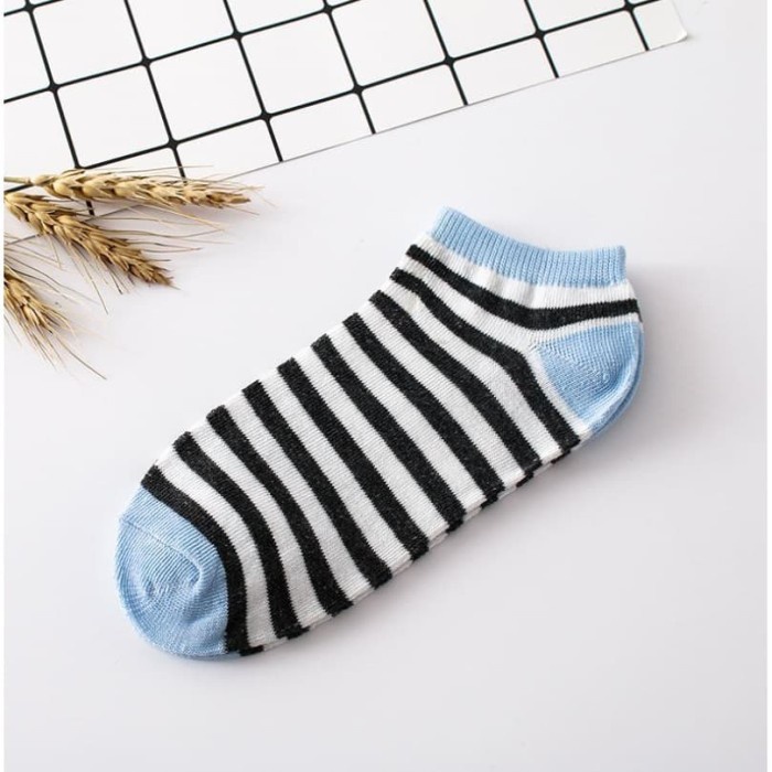 Kaos Kaki Korean Model Semata Kaki Ankle KaosKaki Pendek Murah Motif Love Garis Cute [KK]