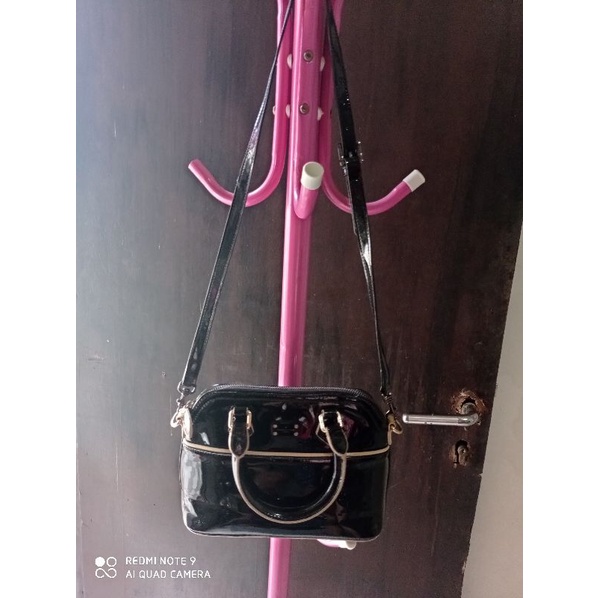 Sling pauls boutique