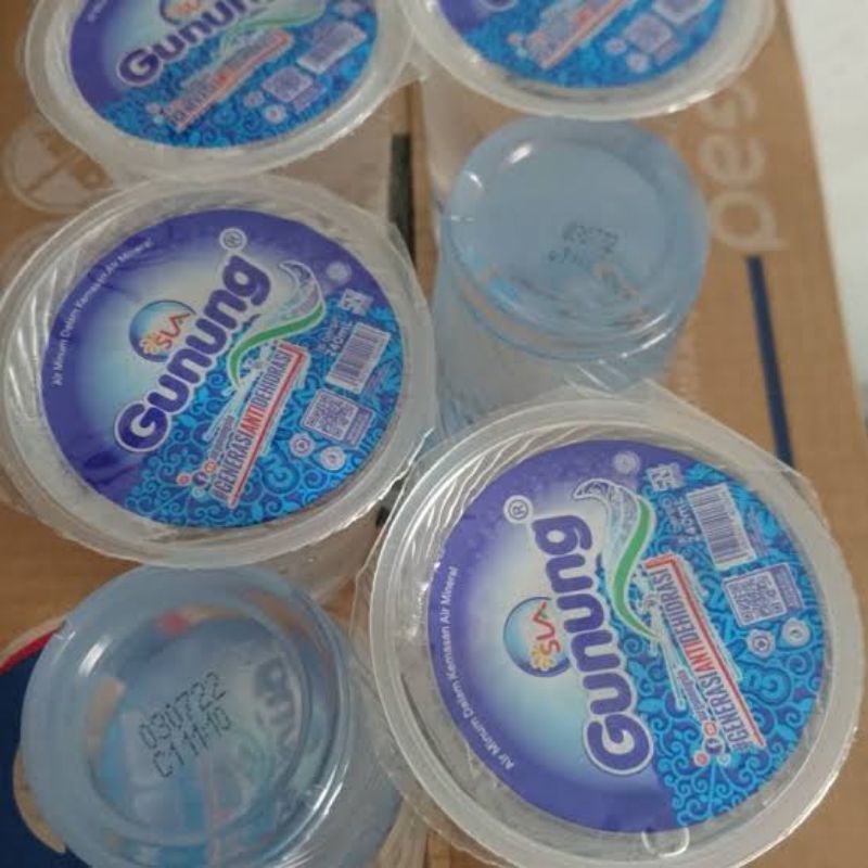 

air mineral gelas cap gunung 240ml per karton 1 dus per dus isi 48 cup