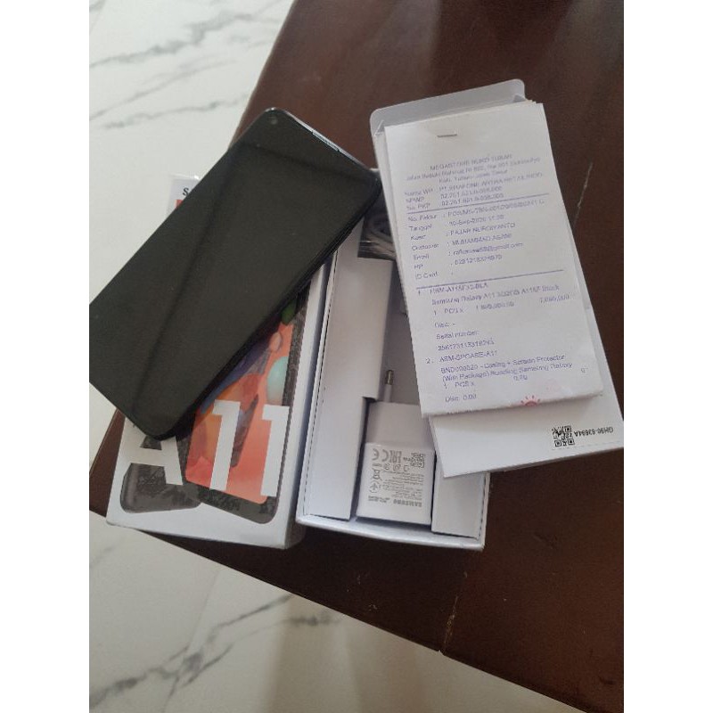Samsung A11 3/32gb