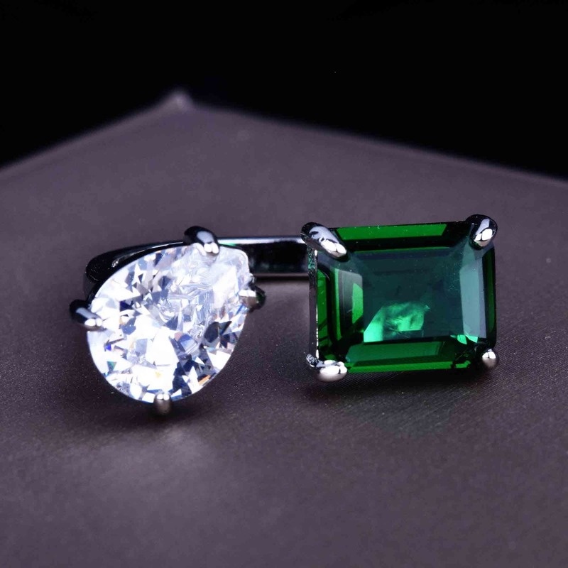 INS Cool Style Advanced Custom Natural Emerald Ring