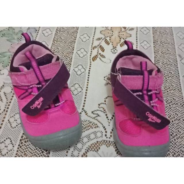 Sepatu anak oshkosh original preloved