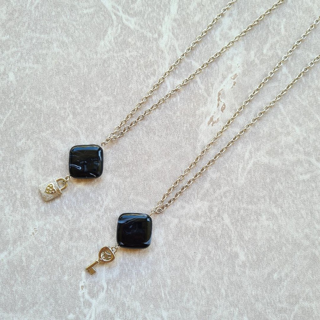 Kalung Vintage Marble Marmer Persahabatan Etnik Kunci Gembok Key Lock Couple Rantai COD Titanium Sil