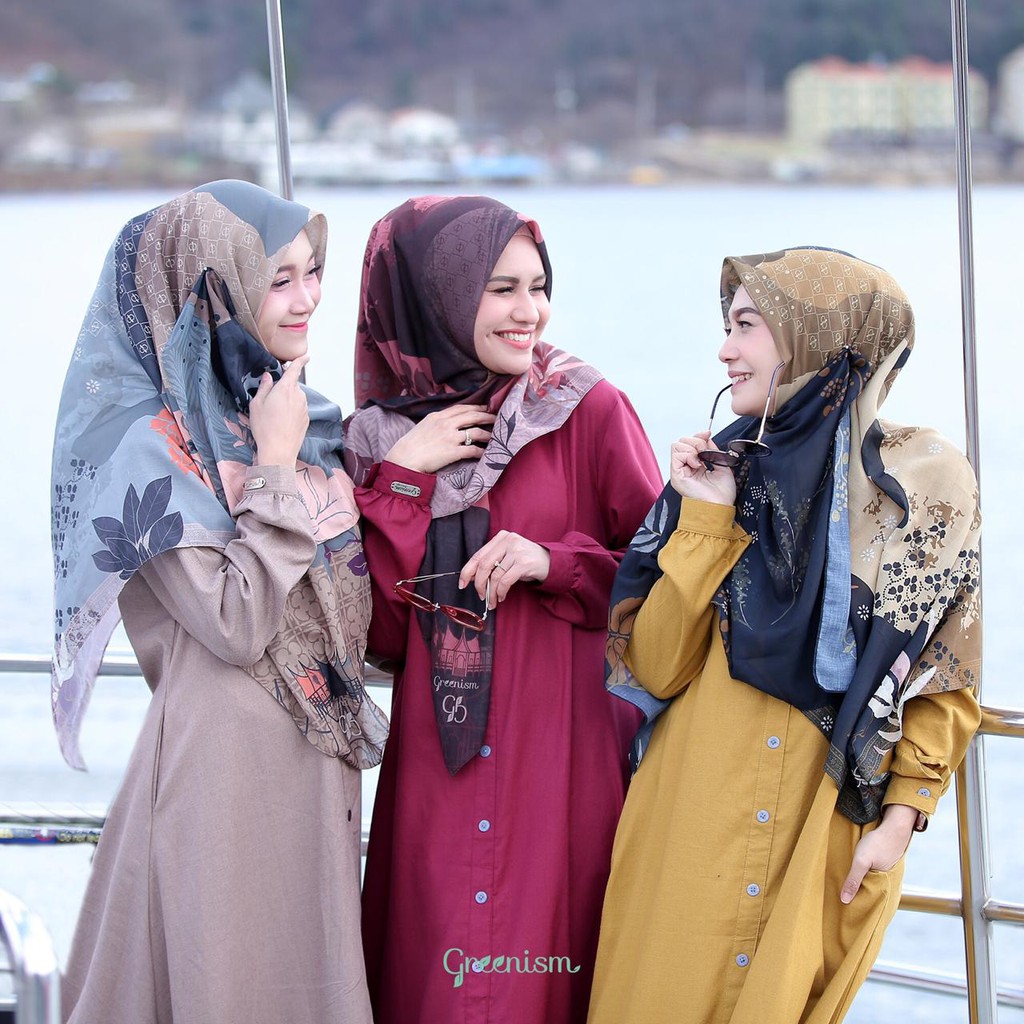 Sabai Nan Aluih Scarf Greenism Segiempat Voal Print Motif Soft Fine Premium 120cm Hijab Box Ekslusif