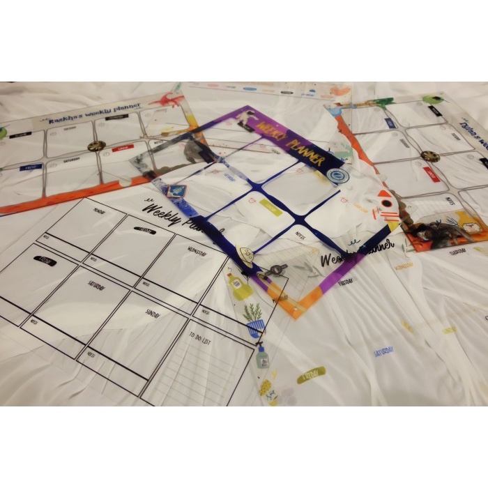 

[RESTOCK] Acrylic wall weekly planner