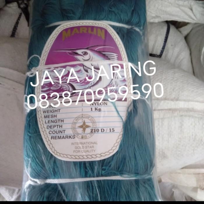 Benang Benang Nilon D15 Hijau Marlin