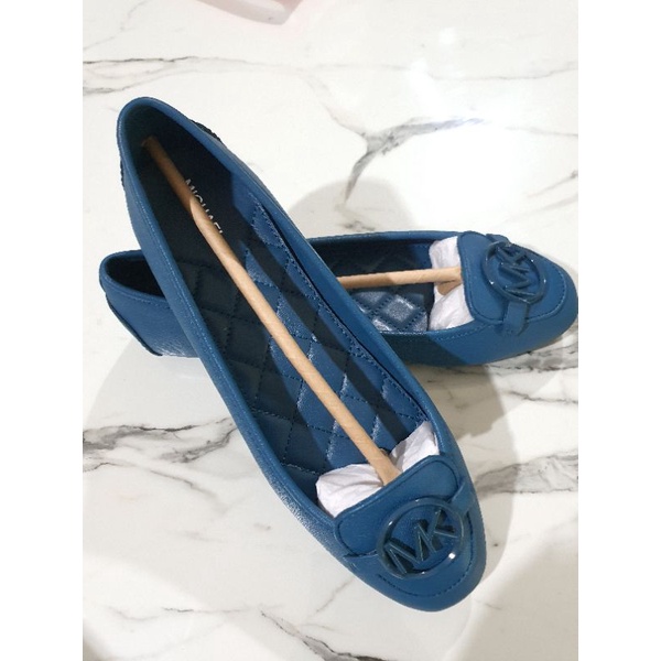 sepatu MK lilie moc saffiano leather blue