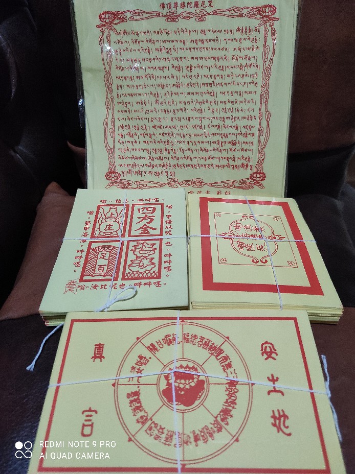 Kertas Untuk Kikis Karma Buruk