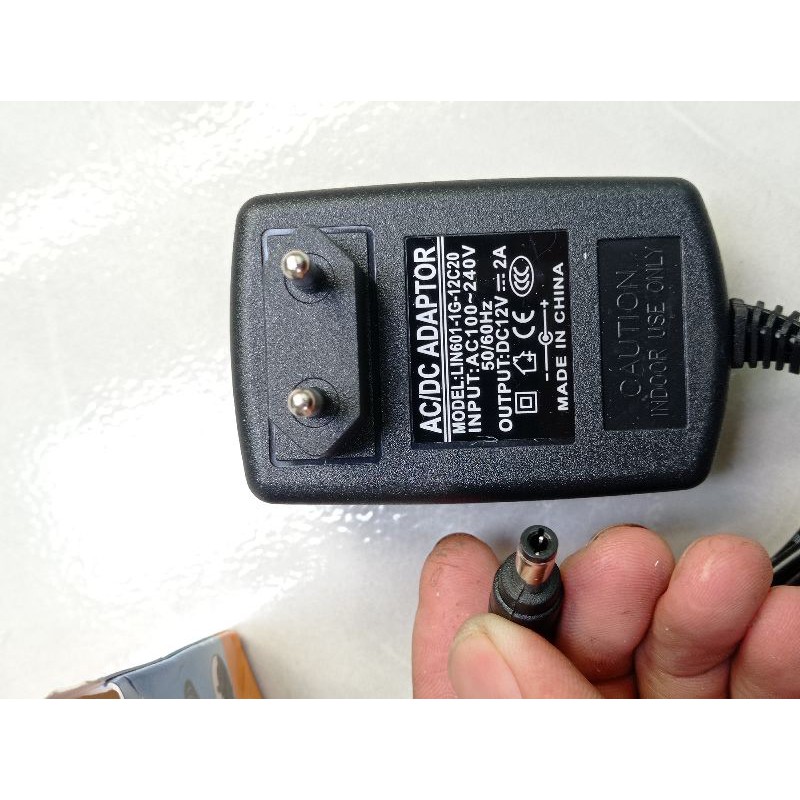 Adaptor Adapter 12V 2A 12volt bagus