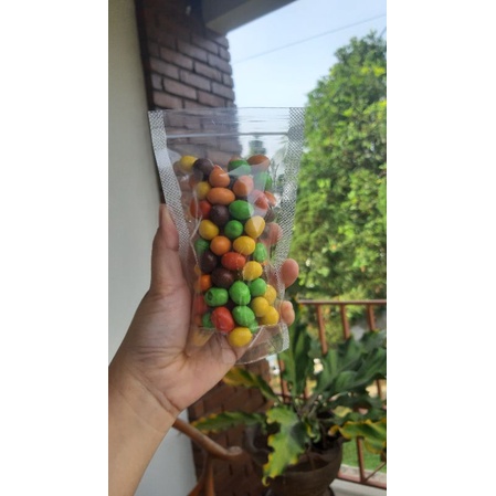 

chacha peanut delfi kiloan 100gr milk chocolate