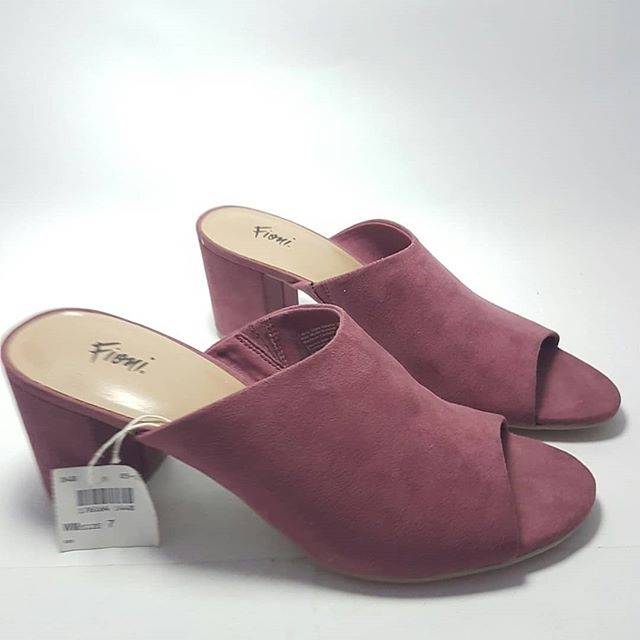 SANDAL WEDGES FIONI PAYLESS