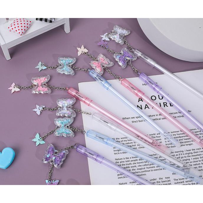

Pulpen Gantungan Payet Glitter Es Krim Kupu Kupu Pen Lucu Putih, Kupu Kupu