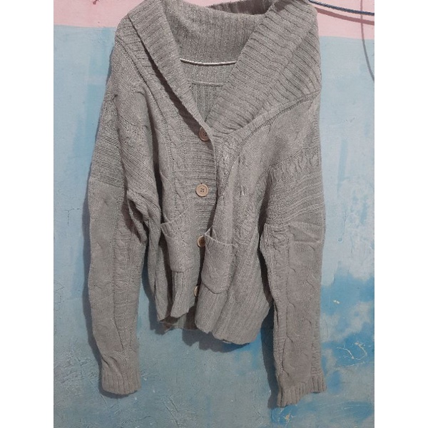 cardigan wanita abu abu