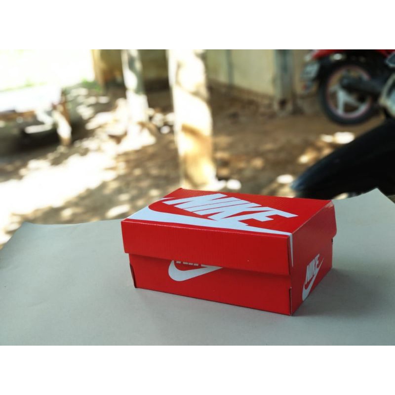 innerbox sepatu nike